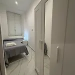 B&D House